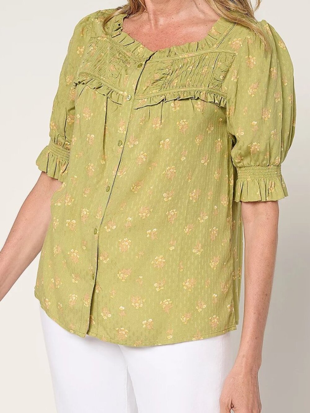 NWOT Me by Jennie Garth Marigold Printed Blouse with Puff Sleeve